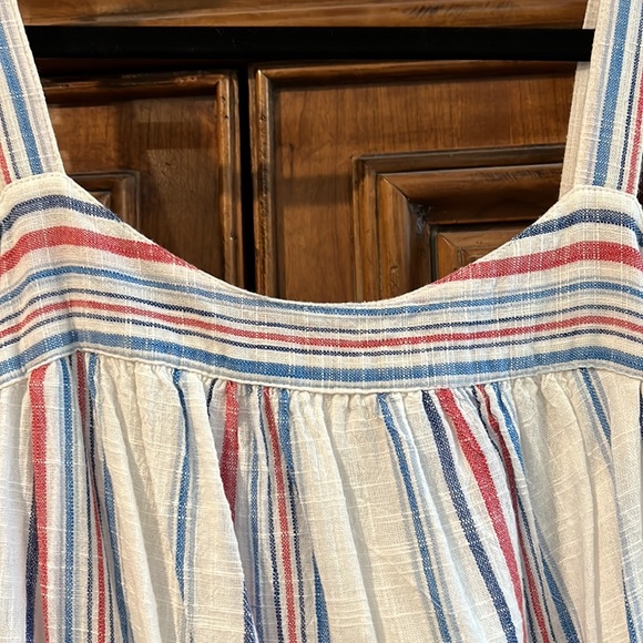 GAP Tiered Striped Midi Dress - Picture 5 of 11